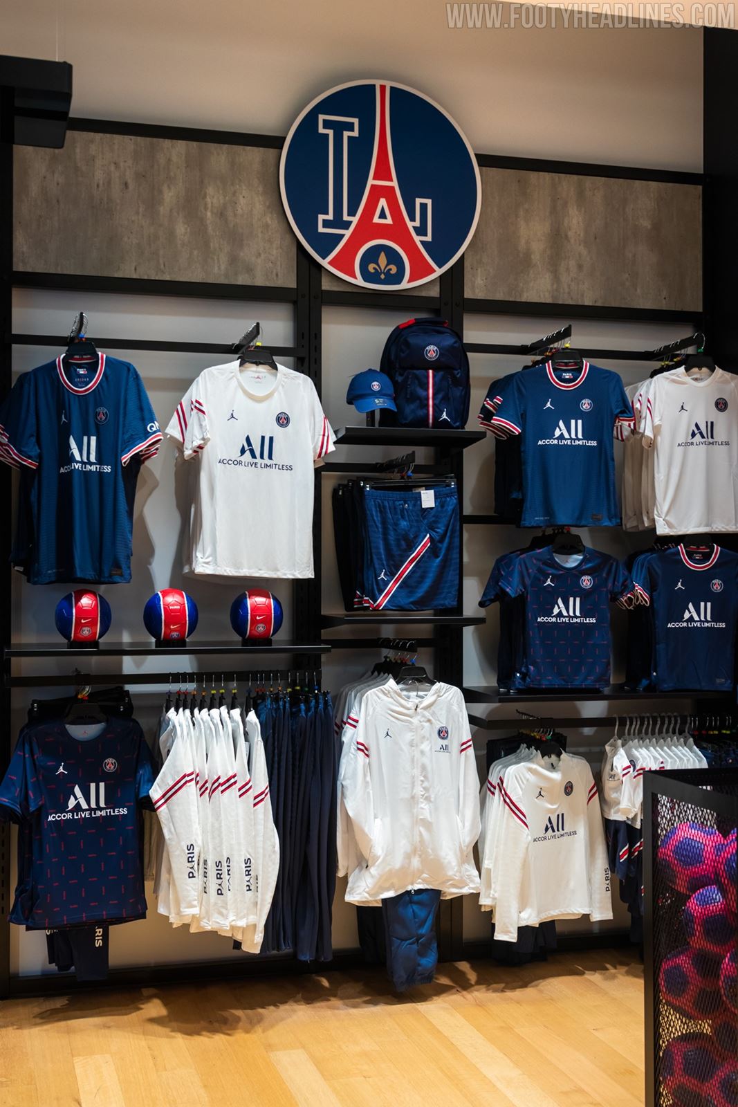 Paris Saint Germain Reveals Special PSG x LA Logo Footy Headlines